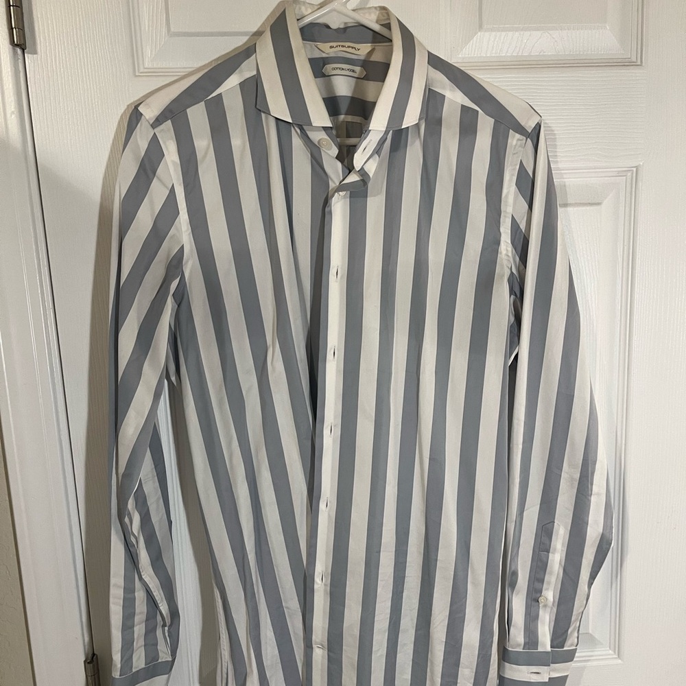 Suitsupply Grey and White Stripe Shirt | Size 15 1/2 - 15 3/4